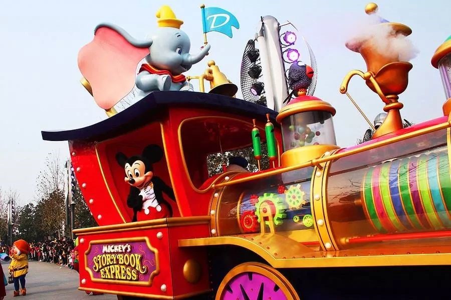 Mission to build Disneyland(图8)
