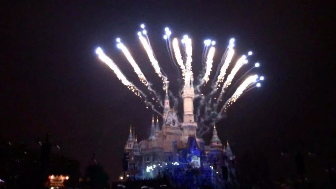 Mission to build Disneyland(图10)