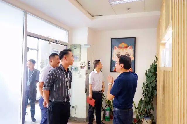 “授权经济、创造新动漫、新文化”(图1)