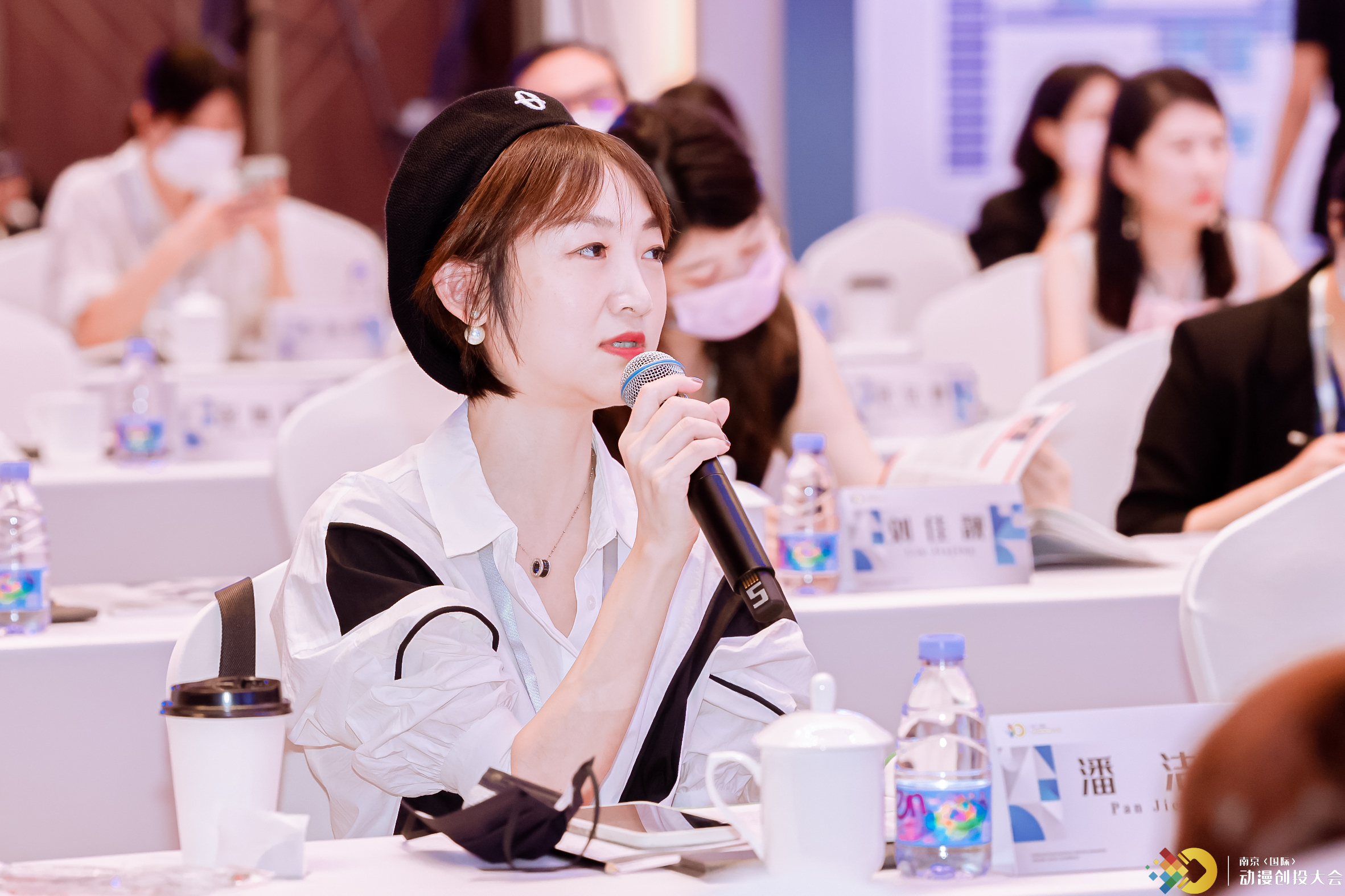 1-23020915503YV.jpg